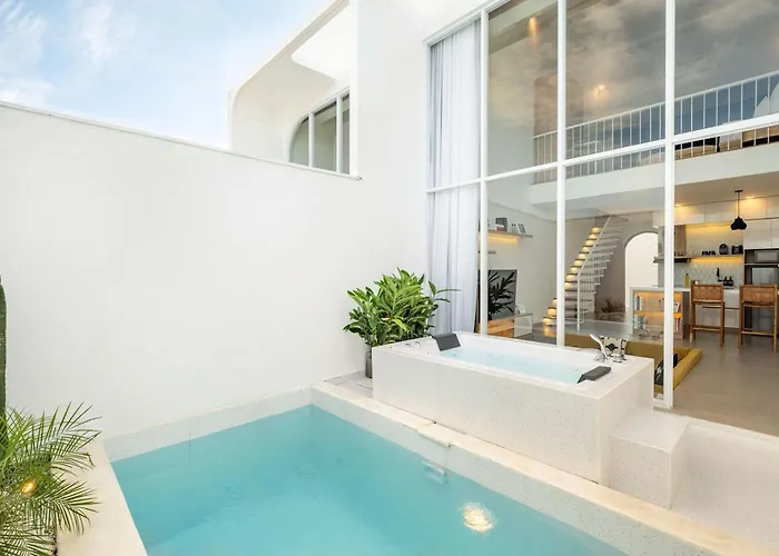 Villa New 5-villas Retreat With Cinema - 6 Min To Pandawa Nusa Dua (Bali)
