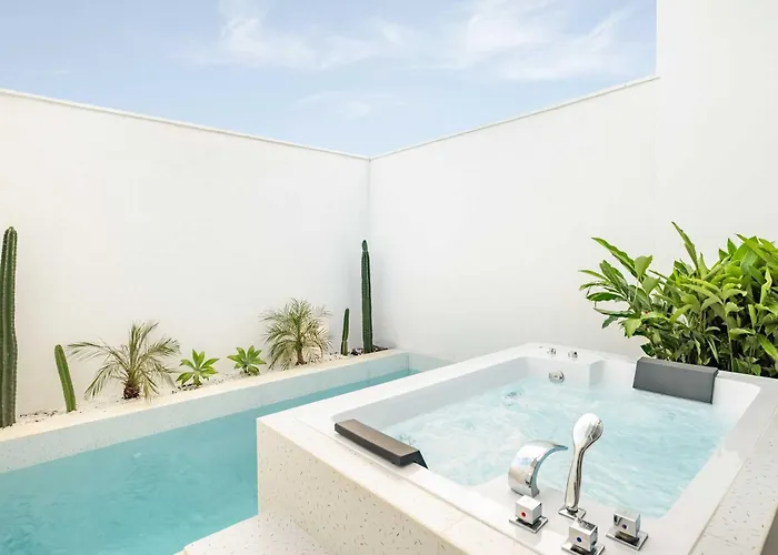 New 5-villas Retreat With Cinema - 6 Min To Pandawa * Nusa Dua (Bali)