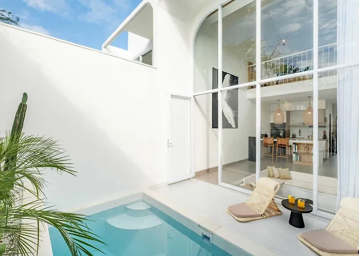 Villa New 5-villas Retreat With Cinema - 6 Min To Pandawa Nusa Dua (Bali)